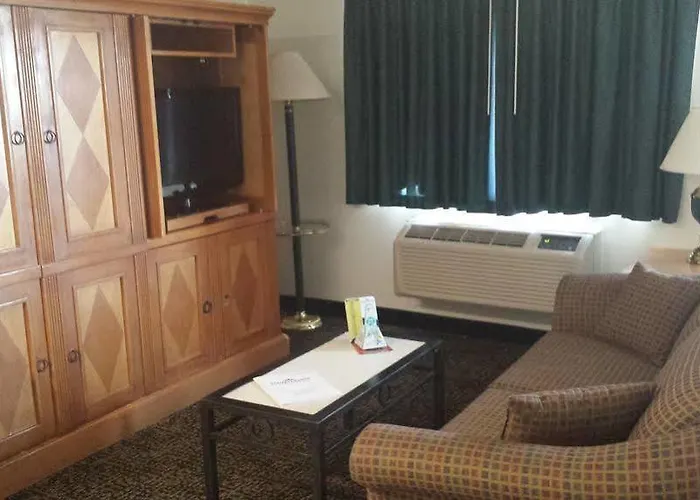 6 Tx Hotel 4*